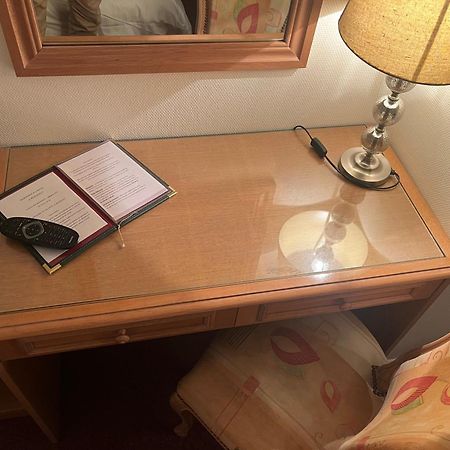 Hotel Le Roosevelt Givet Luaran gambar